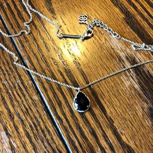Black tear drop Kendra Scott necklace